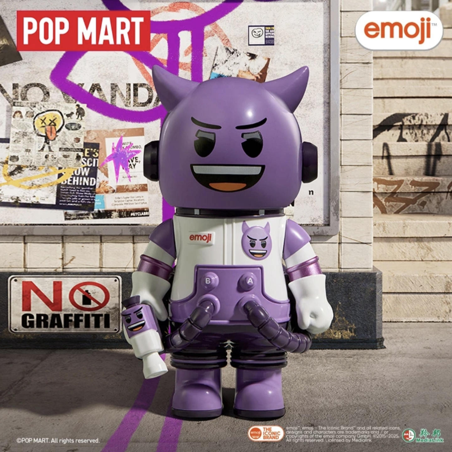 MEGA SPACE MOLLY 100% × emoji? Series Figures, Blind Box - Pop Box